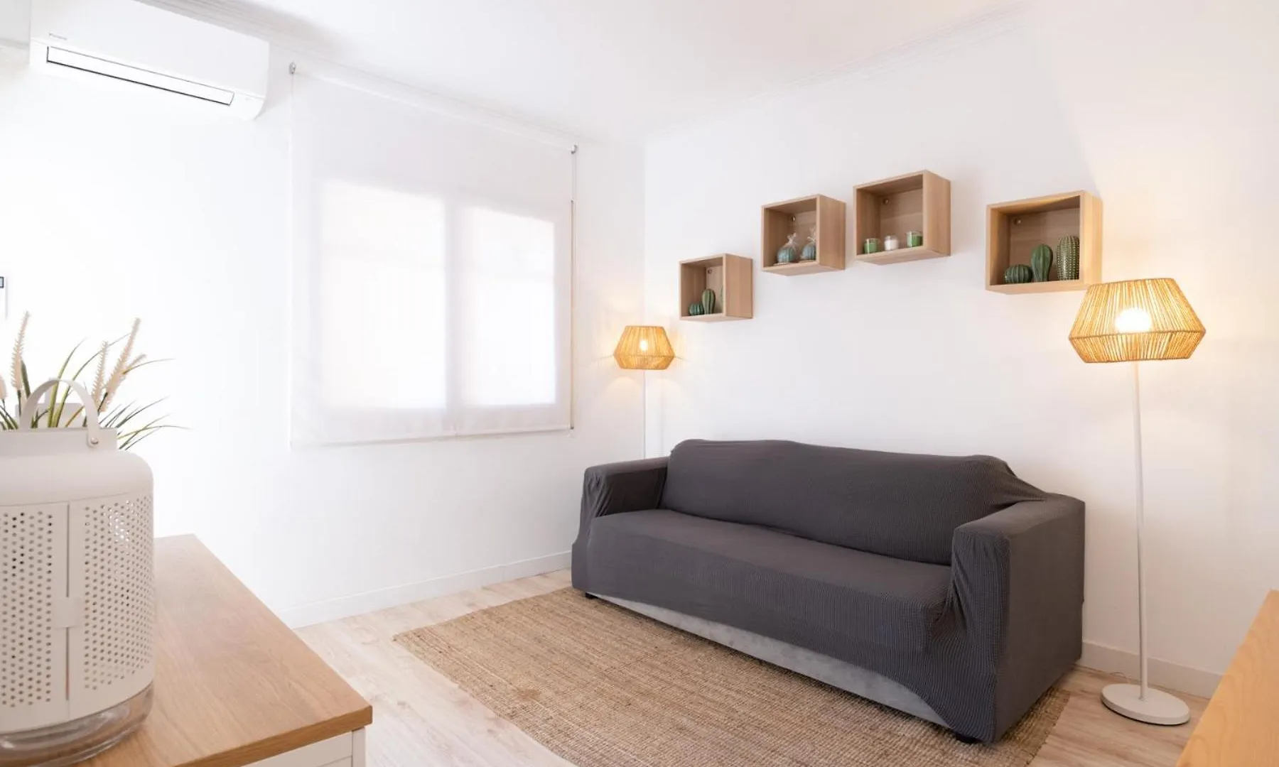 Apartamento Nuevo Con Encanto En Sagrada Familia 바르셀로나