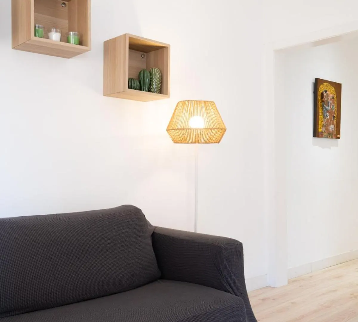 Apartamento Nuevo Con Encanto En Sagrada Familia 바르셀로나 0*,